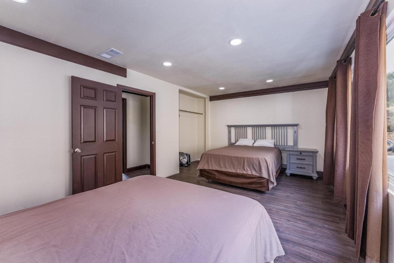 Mountain Trail And Vacation Lodge