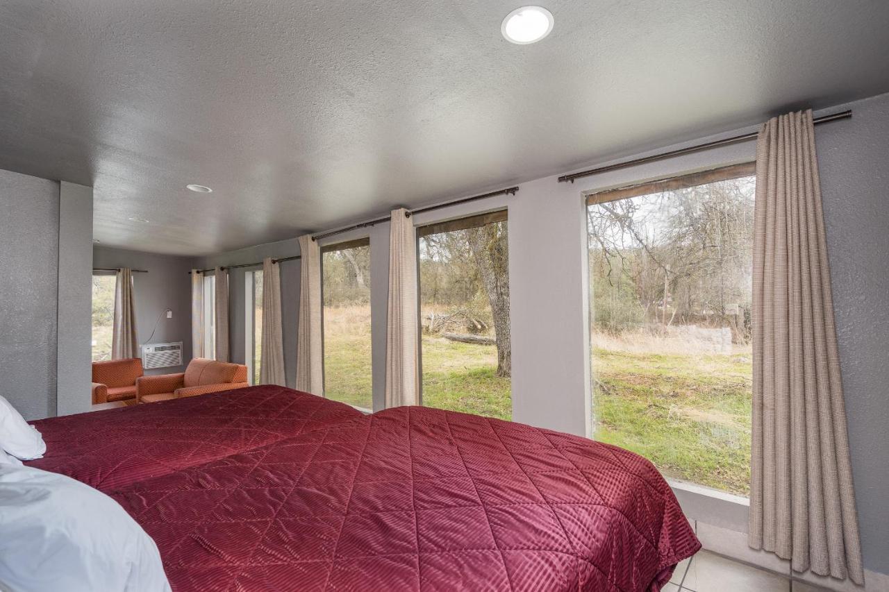 Mountain Trail And Vacation Lodge *