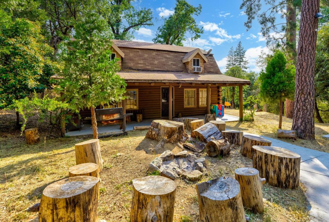 Mountain Trail And Vacation Lodge